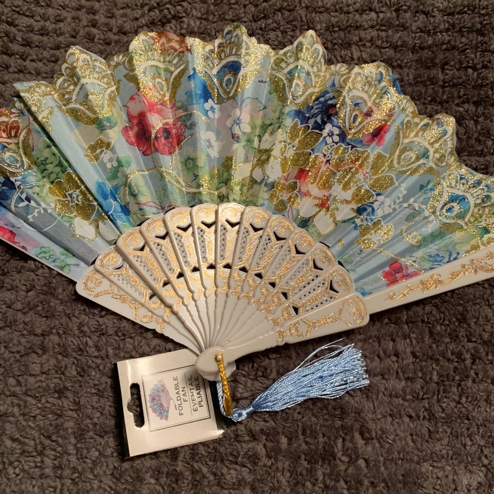 Accordion Hand Held Fabric Fan, NWT, Light blue